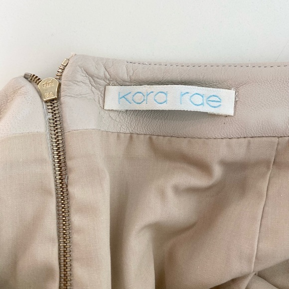 Kora Rae Embroidered Leather Mini Skirt Size 6 - Picture 10 of 13